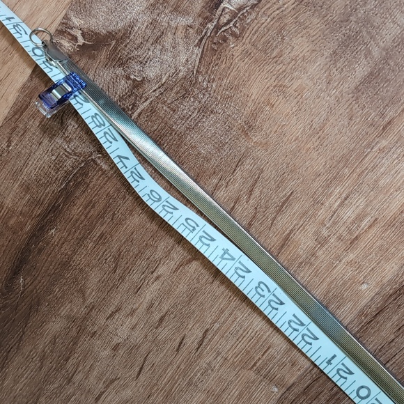 💎Host Pick💎 Gold colored stretchy belt with beaded and rhinestone buckle - Picture 8 of 10